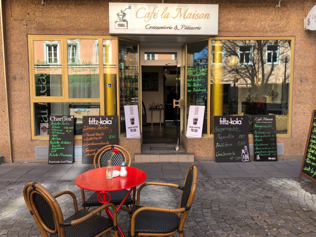 Cafe La Maison